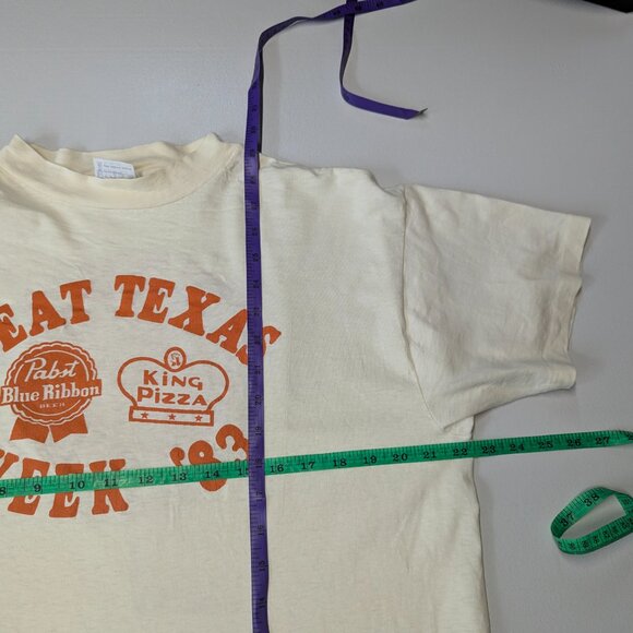 Extremely Vintage U of A Fayetteville Beat Texas Week King Pizza Tee 1983 XL - Picture 10 of 14